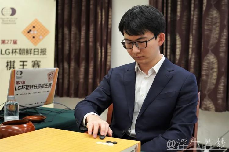 丁浩首度问鼎中国围棋棋王争霸赛冠军